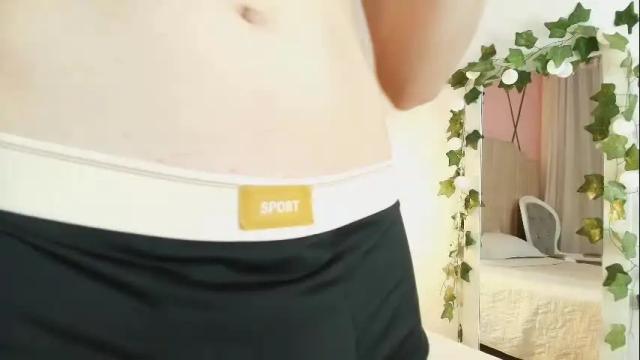 Image 4 of damian_n_maya Stream on Chaturbate on 4 months ago