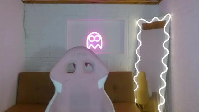 Image 8 of damii_tay Stream on Chaturbate on 15 months ago