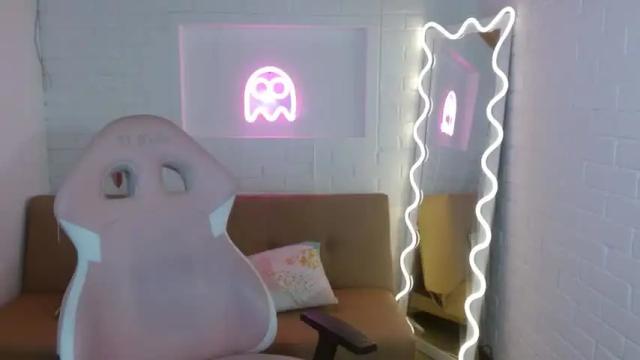 Image 3 of damii_tay Stream on Chaturbate on 15 months ago