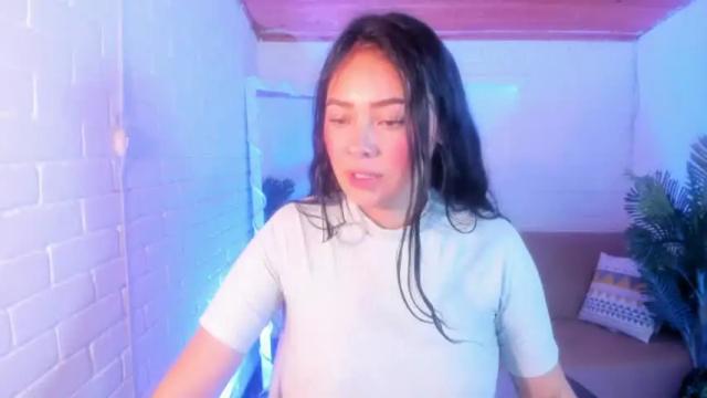 Image 2 of damii_tay Stream on Chaturbate on 12 months ago