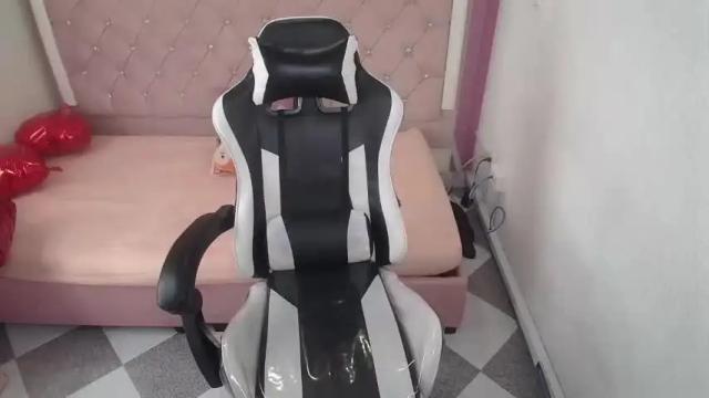 Image 11 of damis_b Stream on Chaturbate on 16 months ago