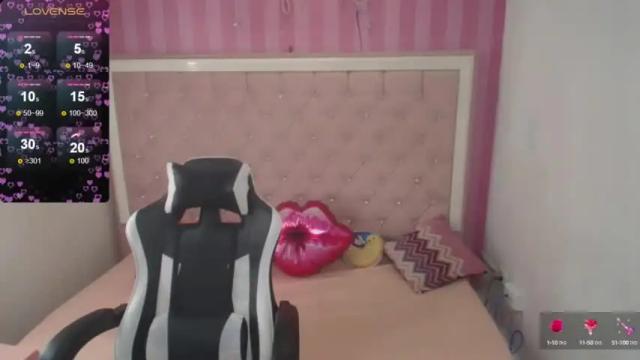 Image 3 of damis_b Stream on Chaturbate on 15 months ago