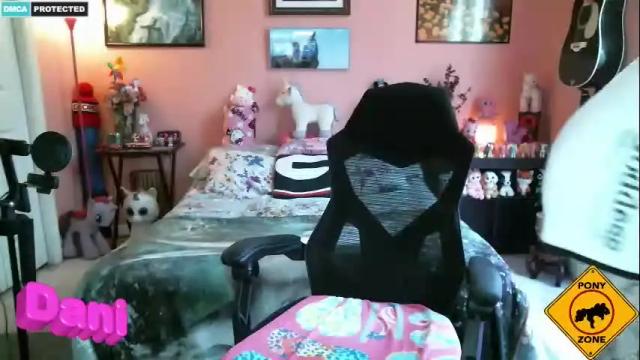 Image 6 of dan4romearth Stream on Chaturbate on 23 days ago