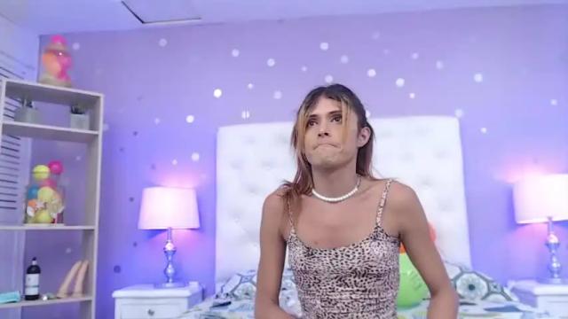 Image 2 of dan_and_campanita Stream on Chaturbate on 16 months ago