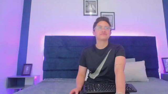 Image 3 of dan_vio Stream on Chaturbate on 16 months ago