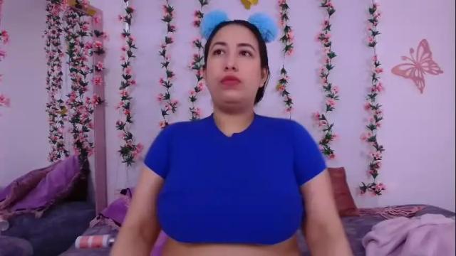 Image 7 of dana_gh Stream on Chaturbate on 2 months ago