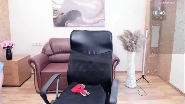 Image 11 of dana_haliti Stream on Chaturbate on 1 month ago
