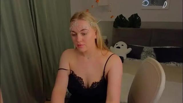 Image 7 of dana_love0 Stream on Chaturbate on 4 days ago