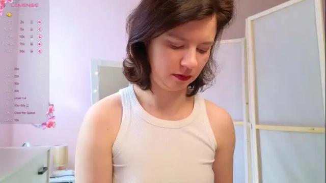 Image 2 of dana_magical Stream on Chaturbate on 1 month ago