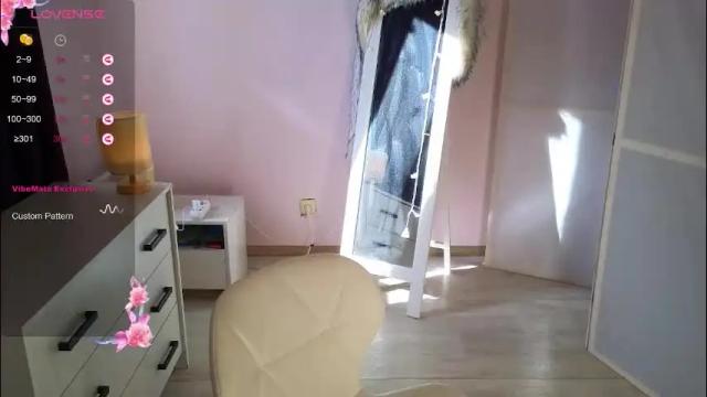 Image 3 of dana_magical Stream on Chaturbate on 2 months ago