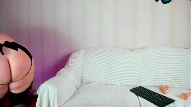 Image 8 of danajhonson Stream on Chaturbate on 1 month ago