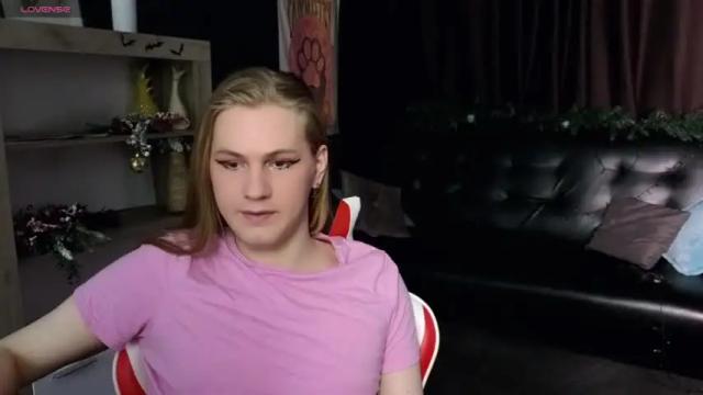 Image 4 of danakhadra Stream on Chaturbate on 17 months ago