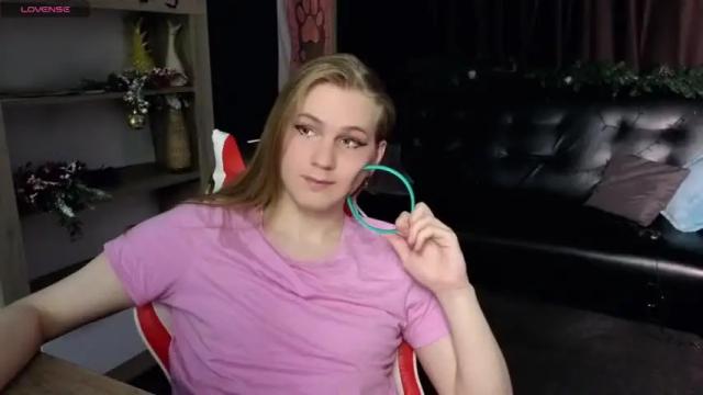 Image 8 of danakhadra Stream on Chaturbate on 17 months ago