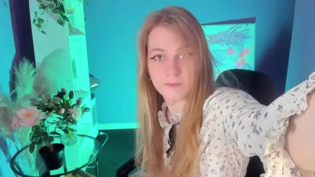 Image 2 of danakhadra Stream on Chaturbate on 16 months ago