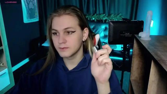 Image 12 of danakhadra Stream on Chaturbate on 16 months ago