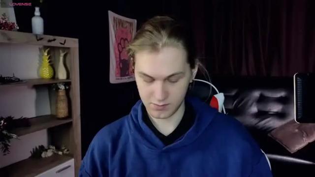 Image 3 of danakhadra Stream on Chaturbate on 16 months ago