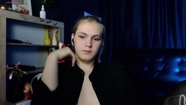 Image 8 of danakhadra Stream on Chaturbate on 16 months ago