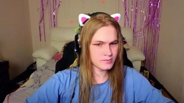 Image 6 of danakhadra Stream on Chaturbate on 15 months ago