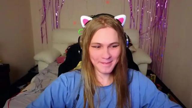 Image 7 of danakhadra Stream on Chaturbate on 15 months ago