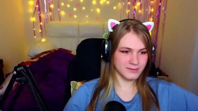 Image 12 of danakhadra Stream on Chaturbate on 14 months ago