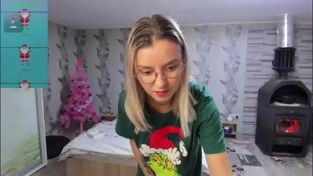 Image 3 of danamily Stream on Chaturbate on 21 days ago