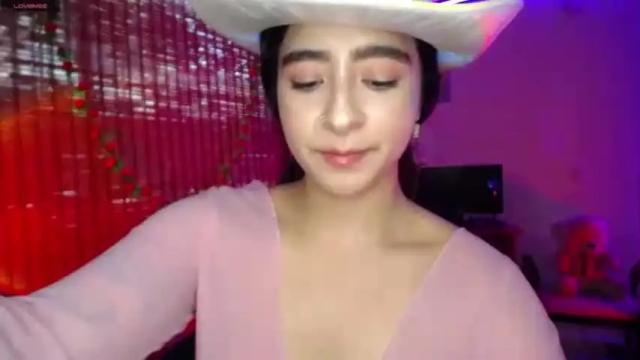 Image 12 of danay_01 Stream on Chaturbate on 18 months ago