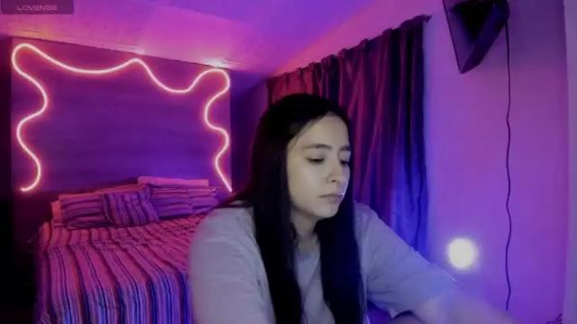 Image 7 of danay_01 Stream on Chaturbate on 14 months ago