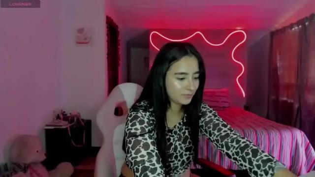 Image 11 of danay_01 Stream on Chaturbate on 14 months ago