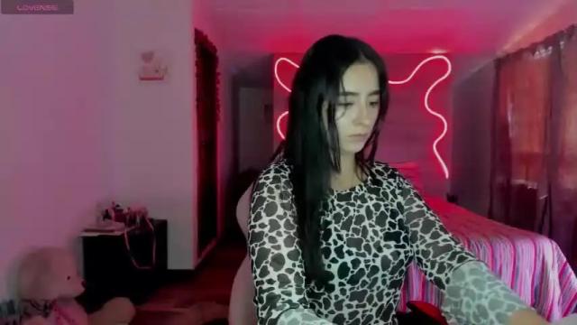 Image 8 of danay_01 Stream on Chaturbate on 14 months ago