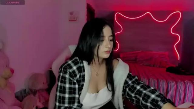 Image 8 of danay_01 Stream on Chaturbate on 14 months ago
