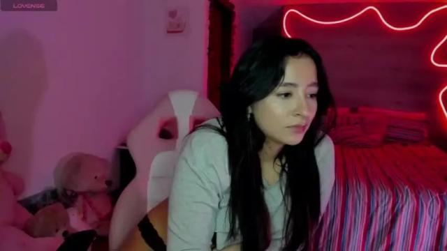 Image 4 of danay_01 Stream on Chaturbate on 14 months ago