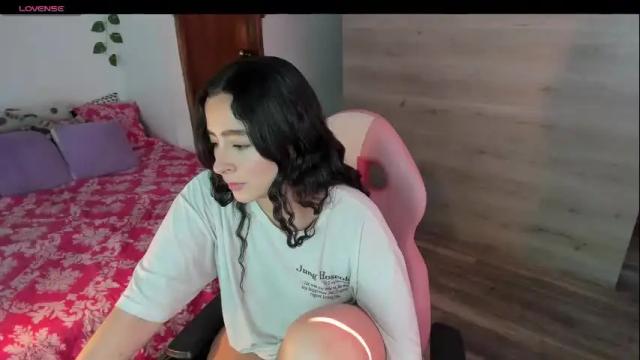 Image 12 of danay_01 Stream on Chaturbate on 1 month ago