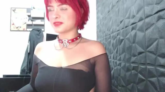 Image 3 of dangerous_violett Stream on Chaturbate on 17 months ago