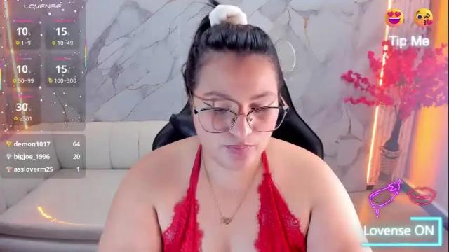 Image 2 of dani_clark_ Stream on Chaturbate on 5 months ago