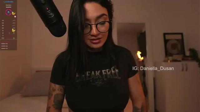 Image 12 of dani_dusan Stream on Chaturbate on 15 months ago