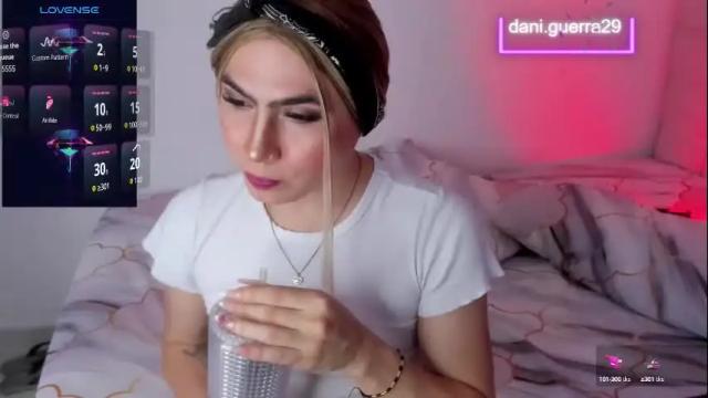 Image 11 of dani_lovet1 Stream on Chaturbate on 1 month ago