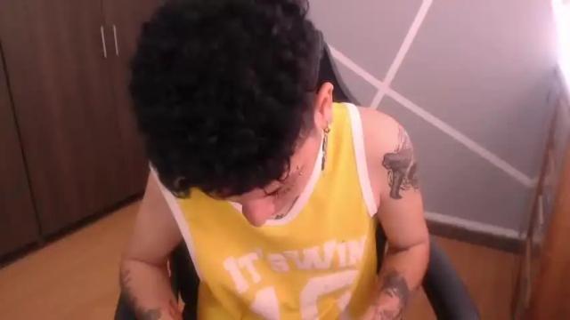 Image 3 of dani_sex2 Stream on Chaturbate on 18 months ago
