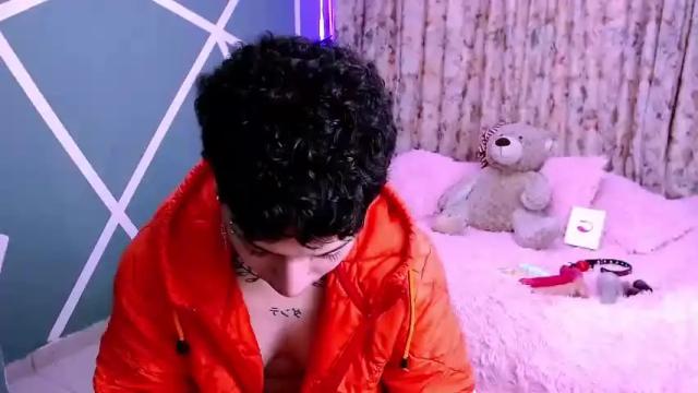 Image 12 of dani_sex2 Stream on Chaturbate on 17 months ago