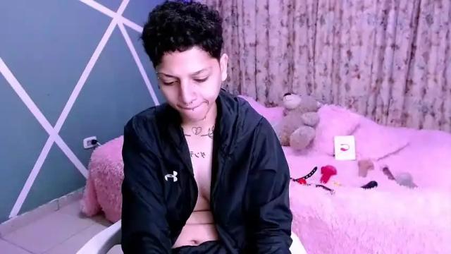 Image 4 of dani_sex2 Stream on Chaturbate on 17 months ago