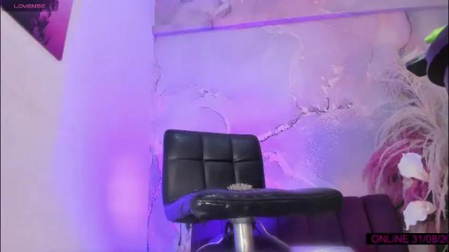 Image 2 of dani_sweet_ts Stream on Chaturbate on 1 month ago