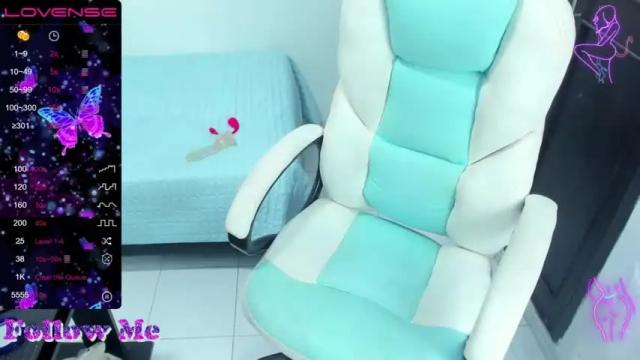 Image 12 of dania_27 Stream on Chaturbate on 17 months ago