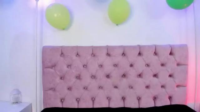 Image 10 of daniela_alvarezz Stream on Chaturbate on 15 months ago