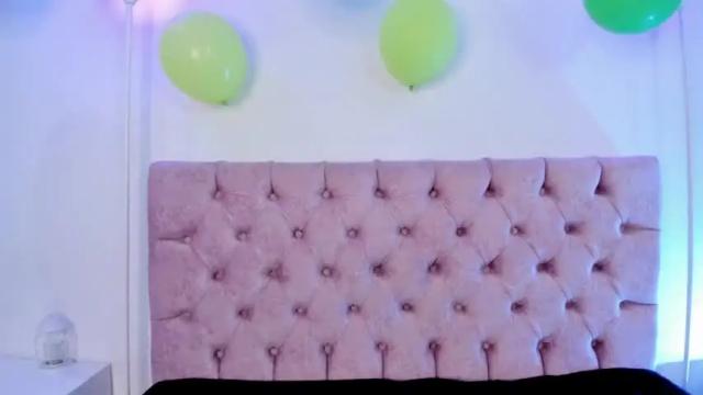 Image 11 of daniela_alvarezz Stream on Chaturbate on 15 months ago