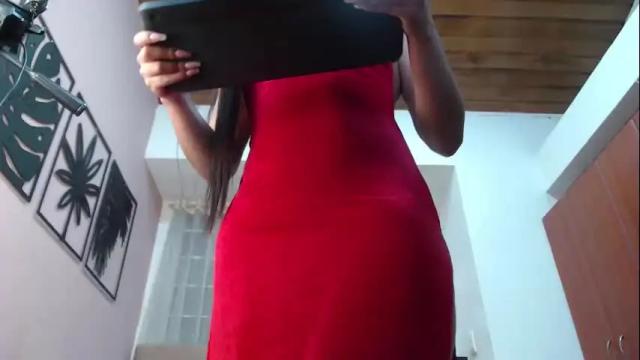 Image 2 of daniela_evans Stream on Chaturbate on 18 days ago