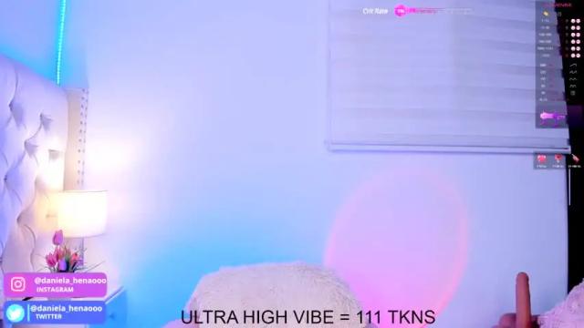 Image 8 of daniela_henaoo Stream on Chaturbate on 13 months ago