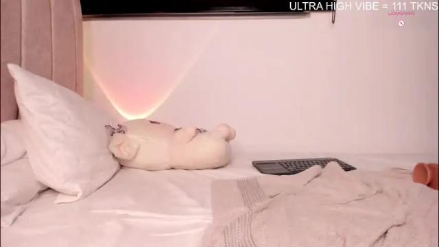 Image 11 of daniela_henaoo Stream on Chaturbate on 21 days ago