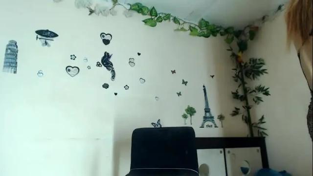 Image 2 of daniela_hot_ts Stream on Chaturbate on 1 month ago