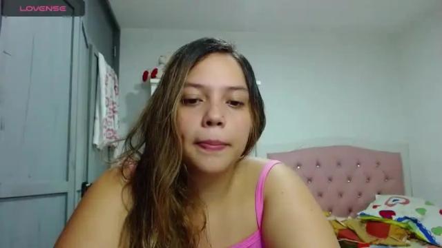 Image 7 of daniela_sweet_28 Stream on Chaturbate on 20 months ago