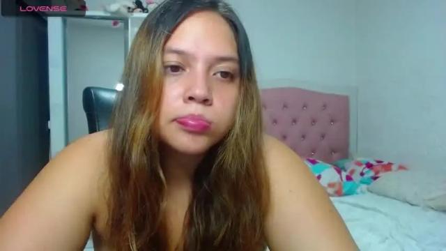 Image 4 of daniela_sweet_28 Stream on Chaturbate on 19 months ago