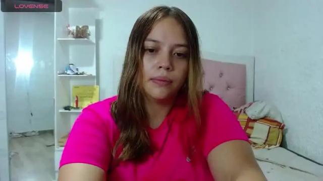 Image 3 of daniela_sweet_28 Stream on Chaturbate on 15 months ago
